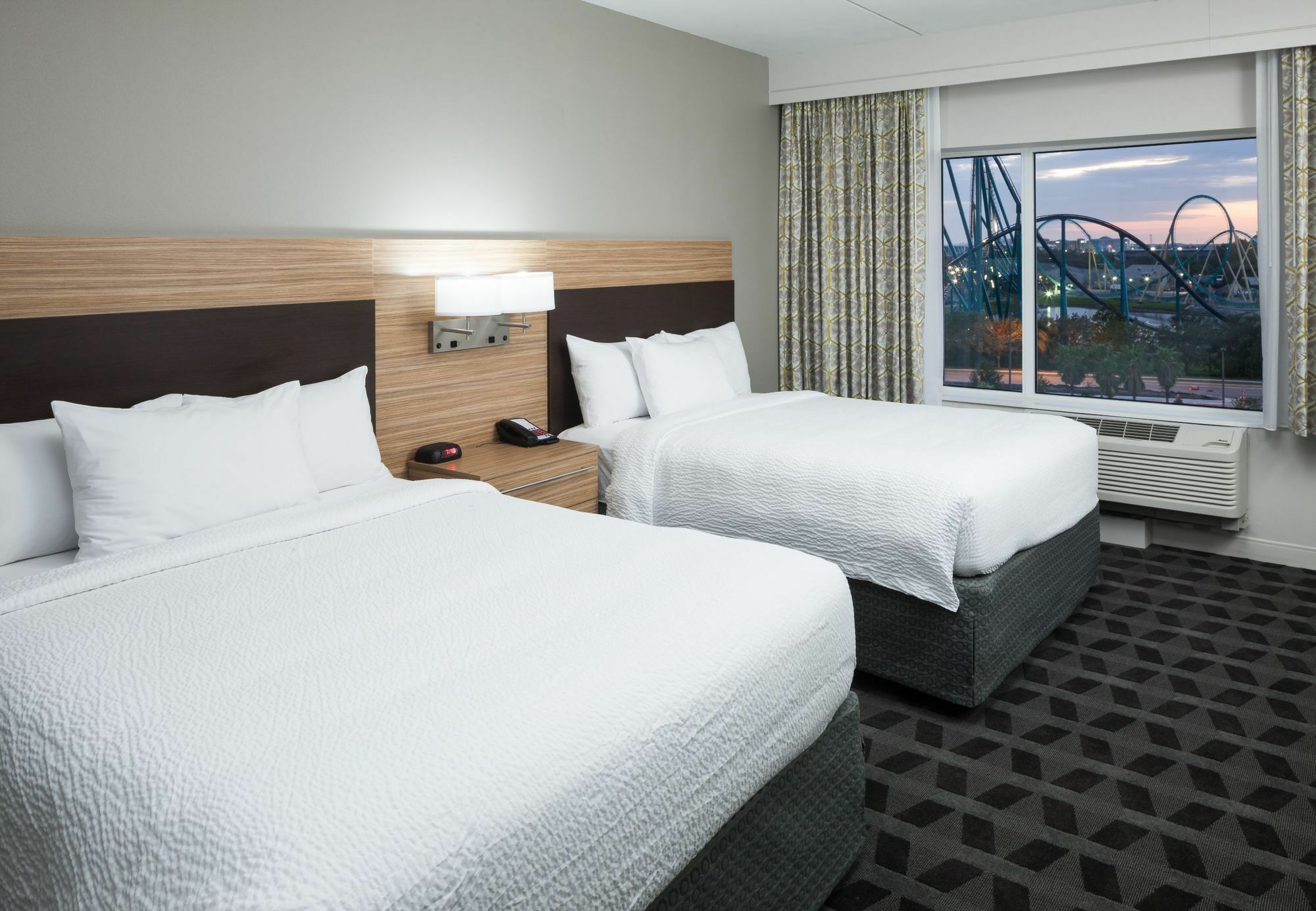 Towneplace Suites By Marriott Orlando At Seaworld Williamsburg Exterior photo